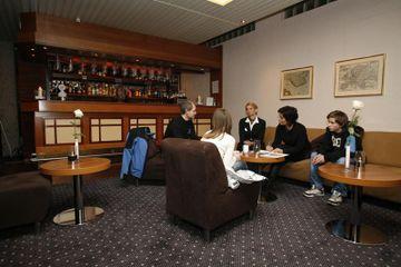 Randsvangen Hotel Jevnaker Екстериор снимка